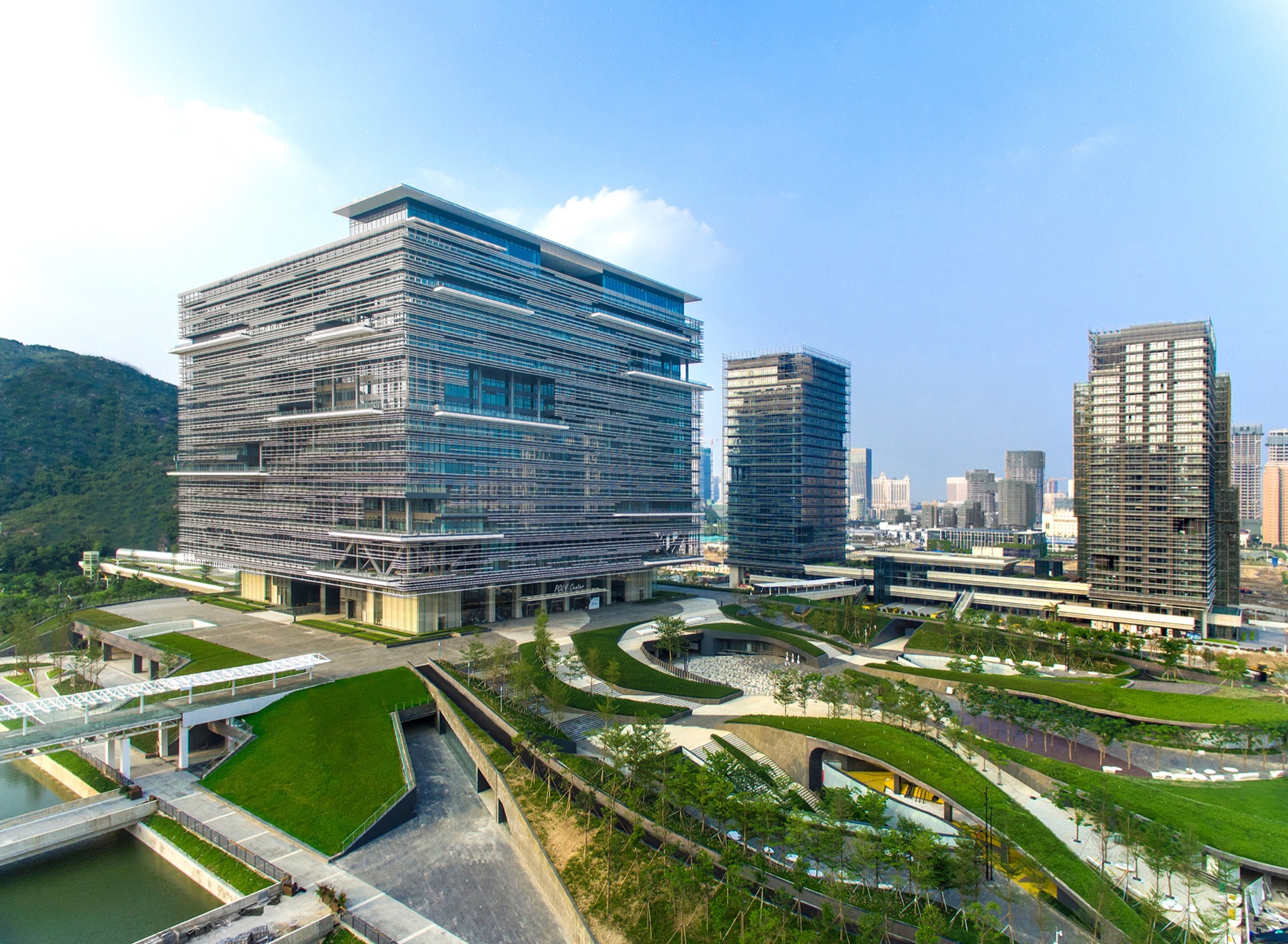 Hengqin Poly Center campus overview